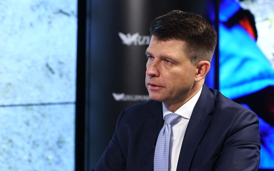 Petru: Mam obawy, że ze spółek Skarbu Państwa część gotówki jest po prostu wynoszona