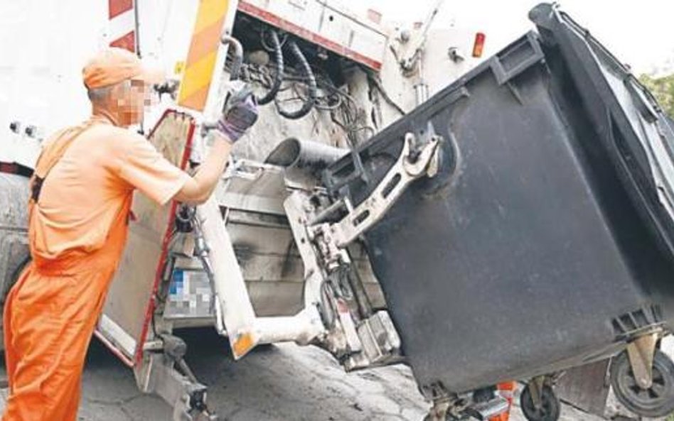 Opłaty za składowanie odpadów na składowiskach związków międzygminnych będą trafiały także do gmin