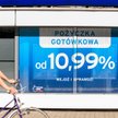 Niższe raty kredytu, wyższe opłaty i prowizje