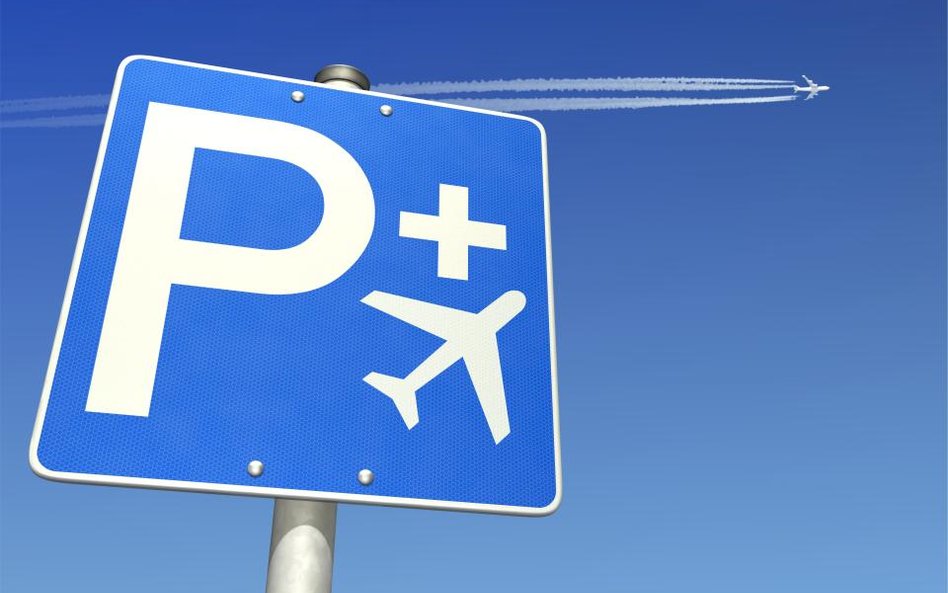 Parkingi przy lotniskach "Kiss & Fly" trafiły pod lupę UOKiK