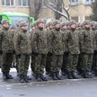 W tym roku Arlen w przetargu zdobył kontrakt MON na dostawy 50 tys. wojskowych kurtek i spodni wzoru