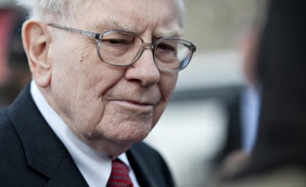 Rekordowa gotówka na kontach firmy Buffetta