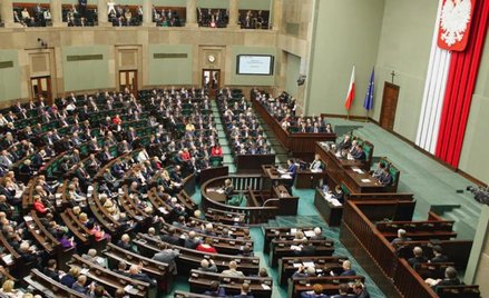 Nowi posłowie zasiądą w Sejmie tylko na rok. Nie wszystkie osoby, które mogłyby teraz objąć mandaty,