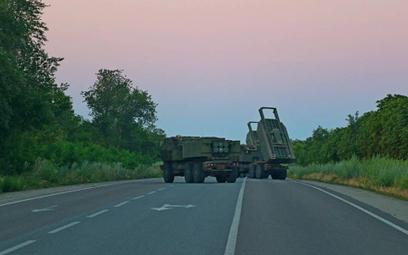 W ramach kolejnego pakietu pomocy wojskowej dla Ukrainy mają być kolejne polowe wyrzutnie rakietowe 