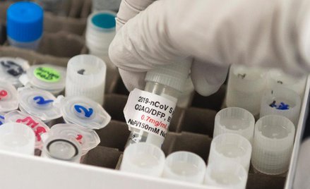 Mabion i wieści w sprawie szczepionek