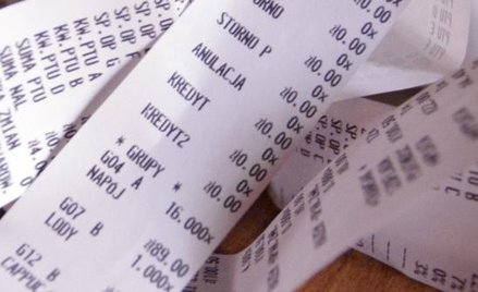 Mniejsza sprzedaż i konsumpcja hamują wpływy z VAT