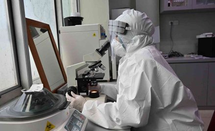 Dyrektor z Instytutu Wirusologii z Wuhan: Nie wiemy skąd wziął się wirus