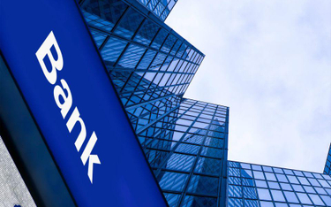 Europejskie banki ciągną za sobą w dół notowania polskich