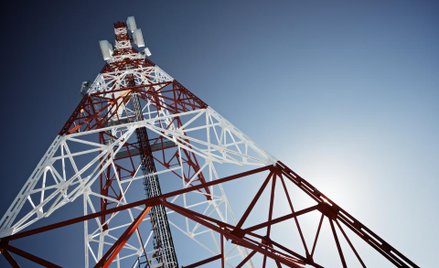 Komórkowe maszty. Wieżowe scenariusze kuszą telekomy