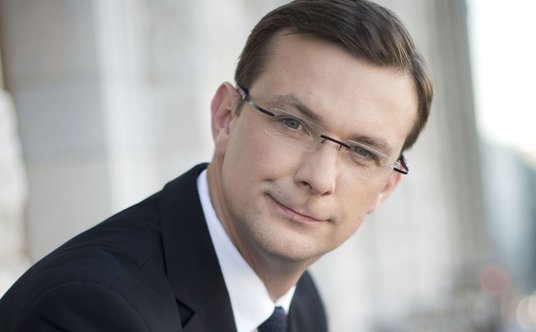 Dr hab. Piotr Zapadka, prof. UKSW