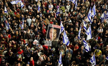 Uczestnicy demonstracji w Tel Awiwie