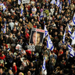 Uczestnicy demonstracji w Tel Awiwie