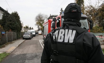 Agencja Bezpieczeństwa Wewnętrznego wraz z prokuraturą ustaliła, że siatka szpiegowska liczyła czter