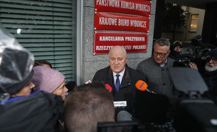 Ze sporu prawnego o status jednej z izb SN, poprzez spór polityczny, co zrobić z uchwałą Państwowej 
