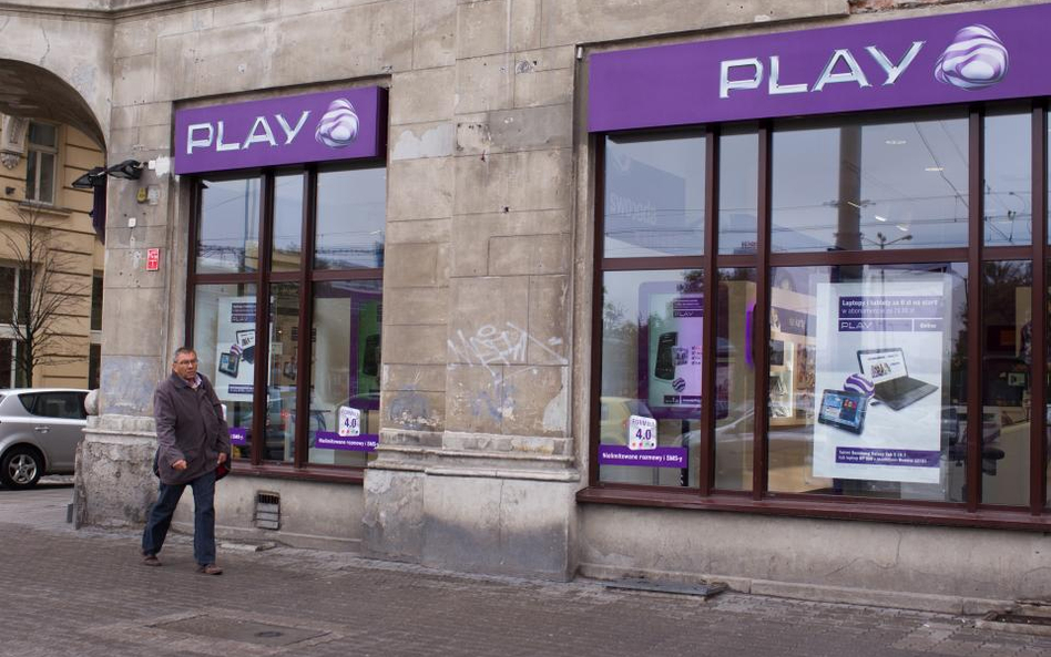 Play. Ponad 12 mln zł w udziałach telekomu