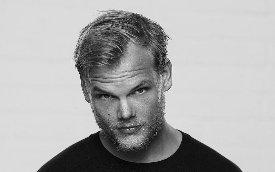 Rodzina: DJ Avicii popełnił samobójstwo