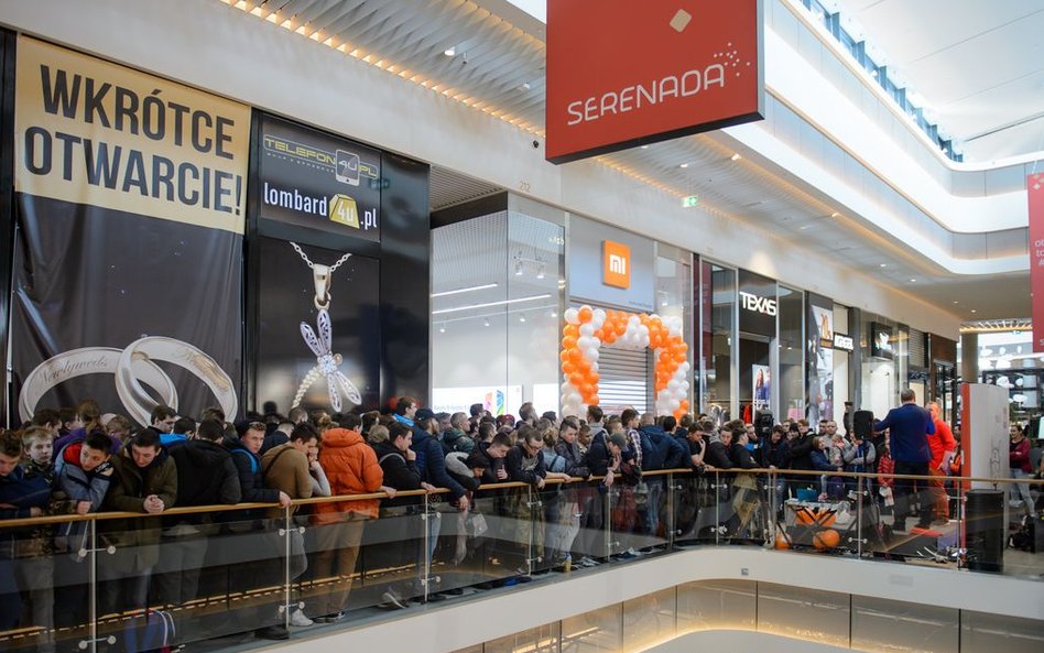 Chwile tuż przed otwarciem sklepu Xiaomi w Krakowie
