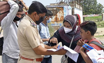 Indie: Ponad 100 tysięcy zakażeń w pięć dni