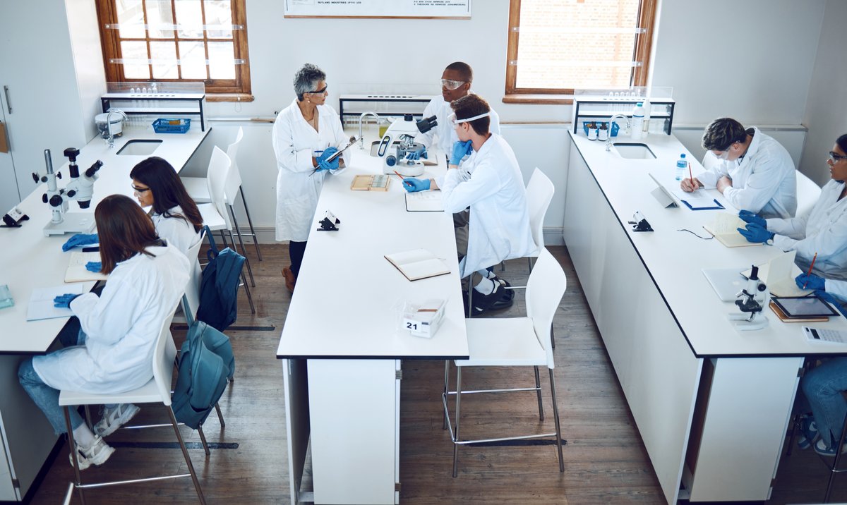 Samorządy lekarskie chcą zamknięcia części wydziałów przez niespełnianie wymogów PKA