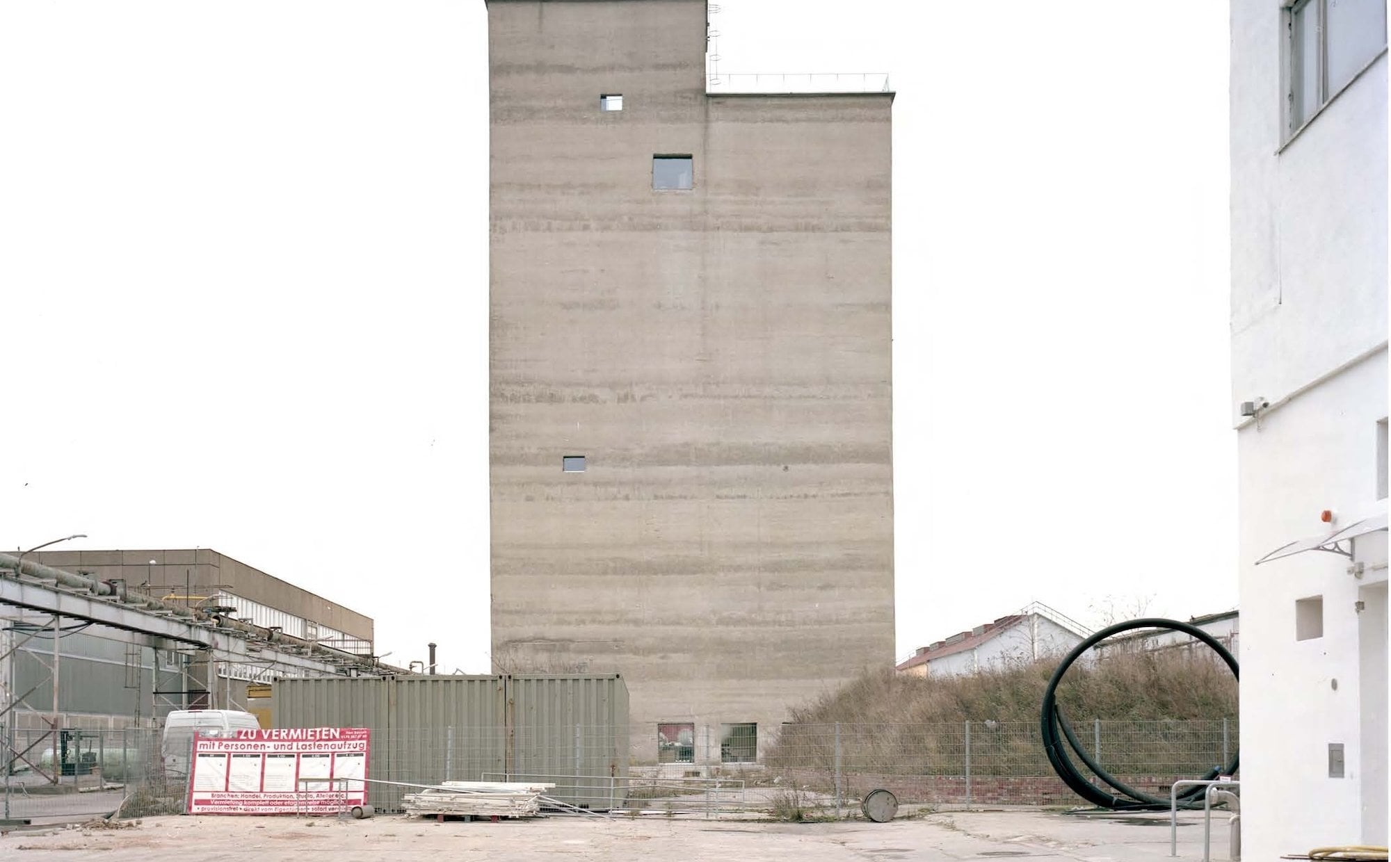 A home  in a concrete silo from the GDR era. The Berlin colossus combines 2  functions