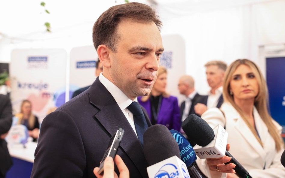 Minister finansów i gospodarki Andrzej Domański podczas Europejskiego Kongresu Gospodarczego w Katow