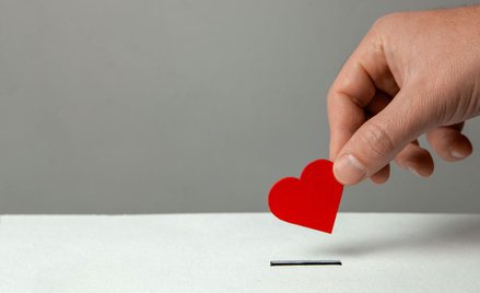 Darowizna dla fundacji: nie ma podatku od zbiórki w restauracji