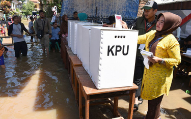 Indonezja: 272 ofiary wyborów. Urzędnicy umierają z przepracowania