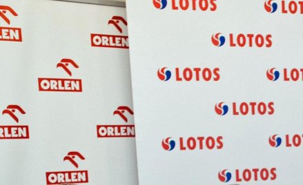 Inwestorzy coraz chętniej kupują akcje Orlenu i Lotosu