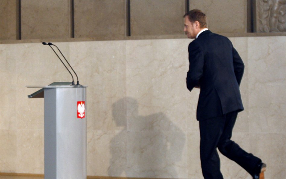Gigantyczny przerost biurokracji za rządów Donalda Tuska