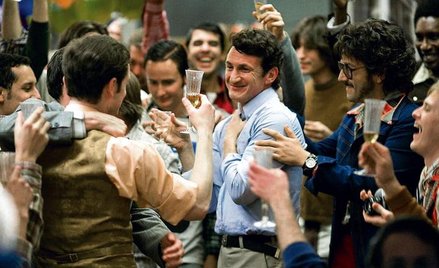 Kadr z filmu "Obywatel Milk"