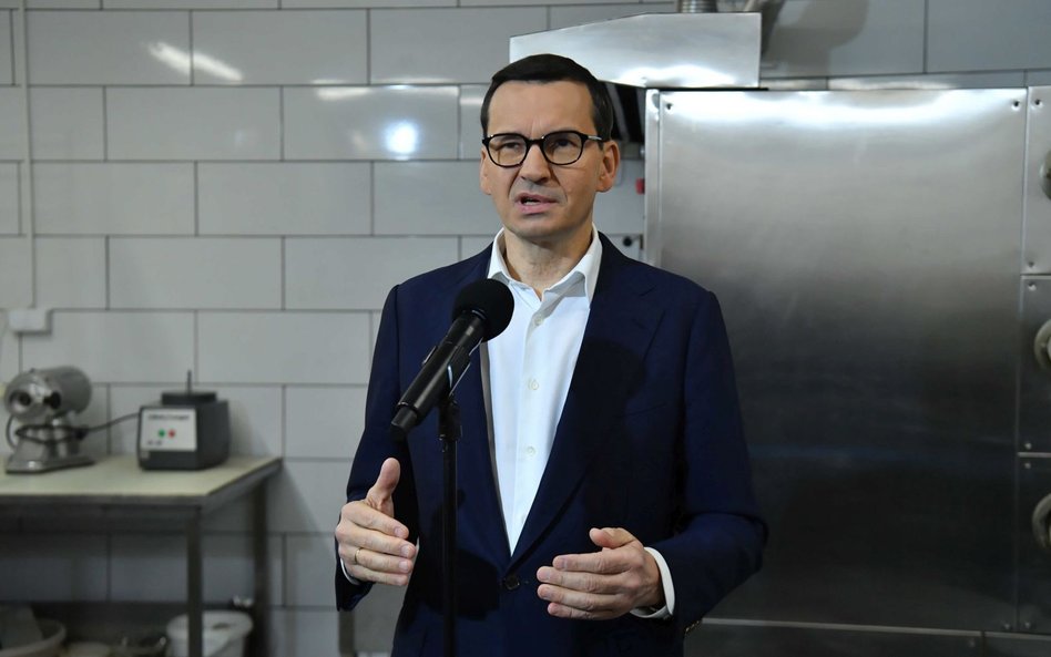 Mateusz Morawiecki obwinia Komisję Europejską o niepowodzenia swojego rządu