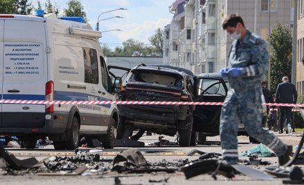 W wybuchu samochodu w Petersburgu zginął rosyjski wojskowy, a jego żona została ranna
