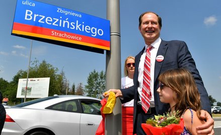 Syn Zbigniewa Brzezińskiego, prawnik Mark Brzeziński podczas uroczystości nadania nazwy ulicy Zbigni