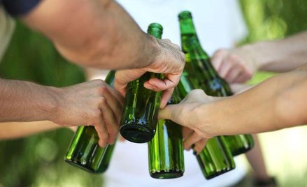 Picie w miejscach publicznych za zgodą gminy