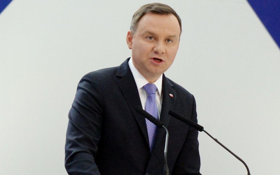 Prezydent złamie prawo podpisując nominacje nowych sędziów SN - opinia prof. Zimmermanna