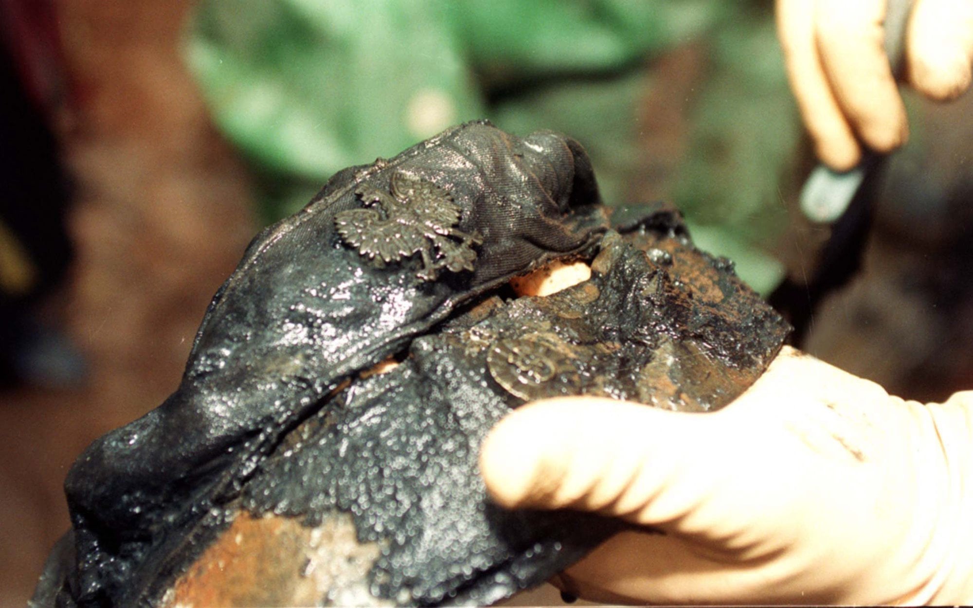 Rusza akcja „Pamiętam. Katyń 1940”. Jej symbolem są rozdawane tzw. guziki katyńskie