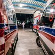 Sznur karetek pod szpitalami może stać się codziennością. Na zdjęciu Szpital Uniwersytecki we Wrocła