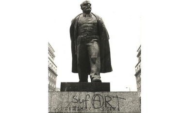 Pomnik Włodzimierza I. Lenina w Nowej Hucie