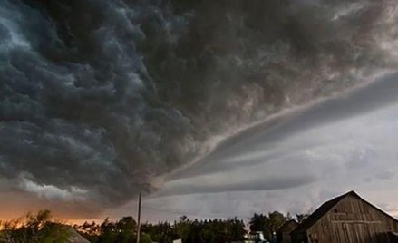 Tornada uderzyły w USA