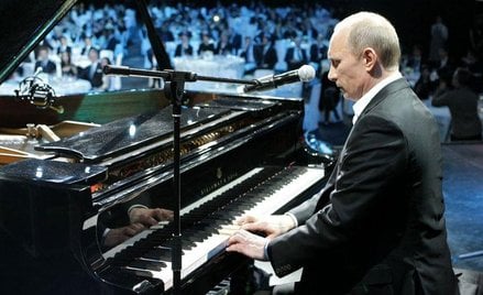 Premier Putin został największą gwiazdą koncertu charytatywnego, w czasie którego wystąpili także: S