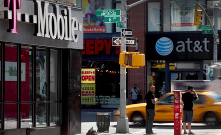 Rząd USA blokuje fuzję AT&T i T-Mobile
