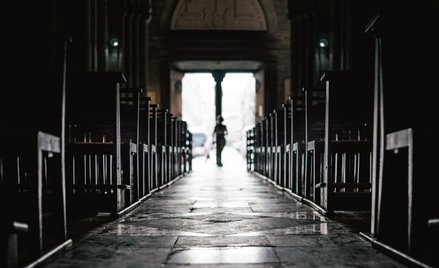 Kościół nie publikuje raportów dotyczących apostazji, ale tylko w archidiecezji krakowskiej w 2020 r