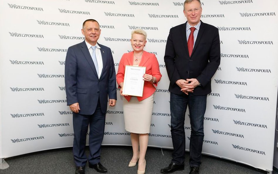 Marian Banaś, Julitta Grzebyk (z-ca dyrektora Izby Administracji Skarbowej we Wrocławiu, odebrała dy