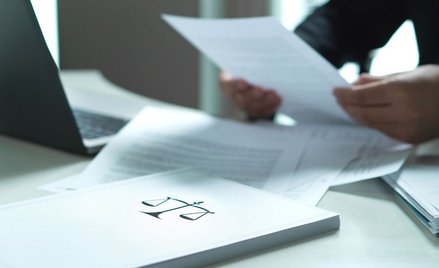 Ludzie listy piszą... - o papierowej komunikacji w sądach