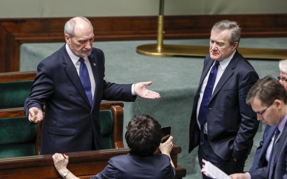 Badanie: 55 proc. Polaków chce zmian w rządzie