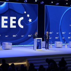 Prezes i akcjonariusz Grupy PTWP Wojciech Kuśpik podczas inauguracji Europejskiego Kongresu Gospodar