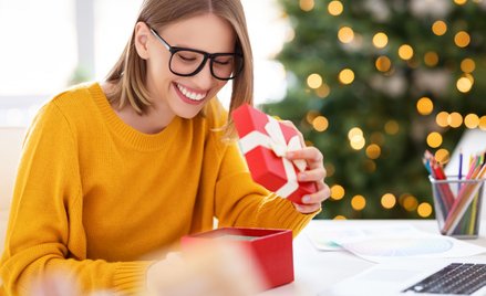 Święta firm na bogato. 9 na 10 firm obdaruje w tym roku pracowników