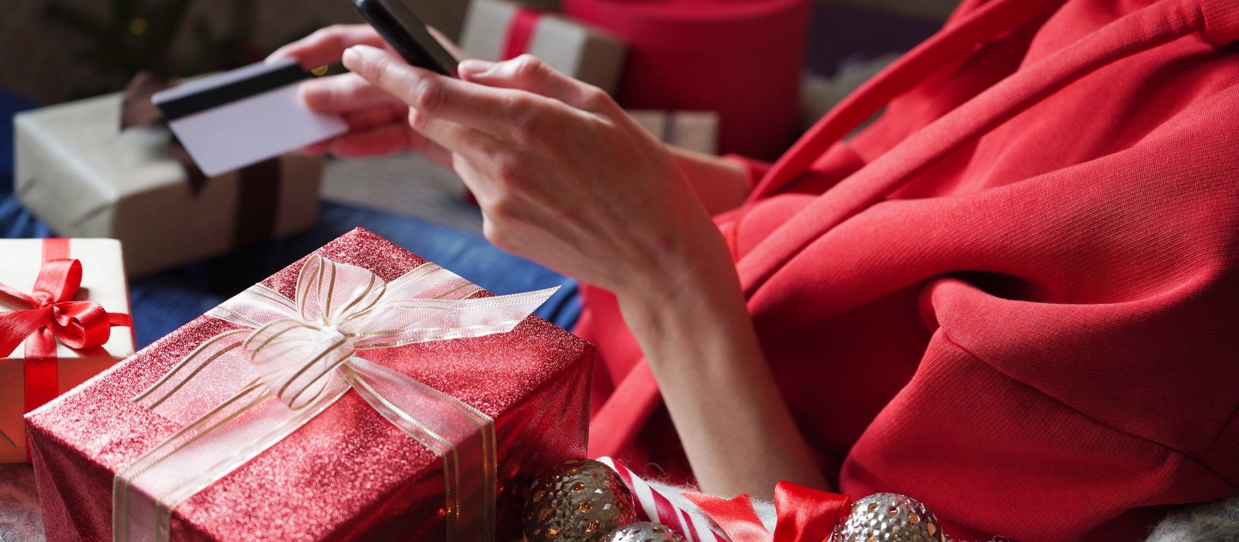 Oto aktualne świąteczne potrzeby Polaków. Na to najchętniej wydaliby ekstra 5 tys. zł