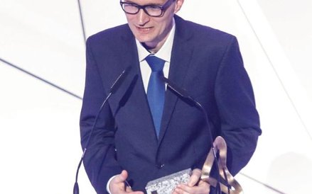 Krystian Jażdżewski | laureat nagrody PRB w kategorii „Wizja i innowacje”. Prof. Krystian Jażdżewski