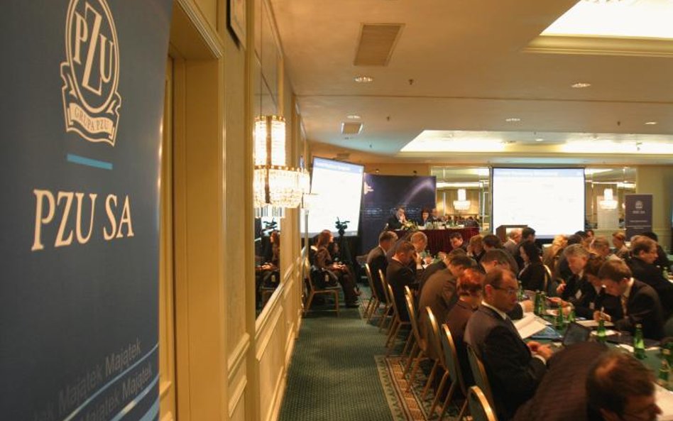 PZU traci coraz więcej na pochodnych